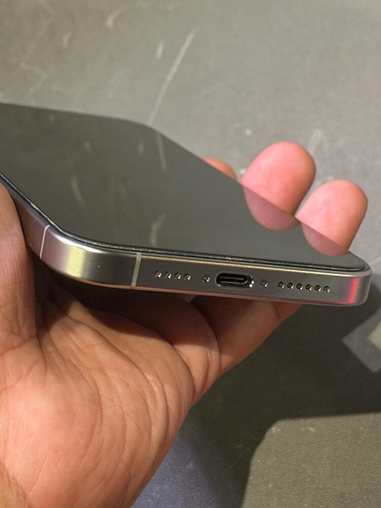 iPhone 15 Pro Max - 7