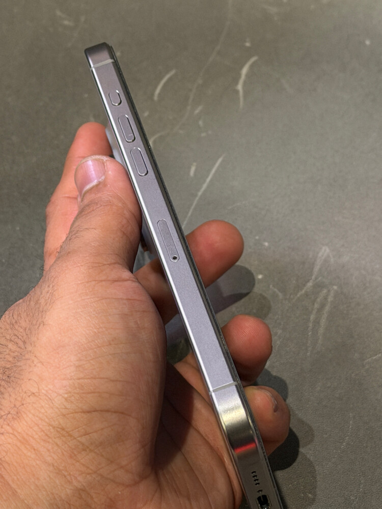 iPhone 15 Pro Max - 2