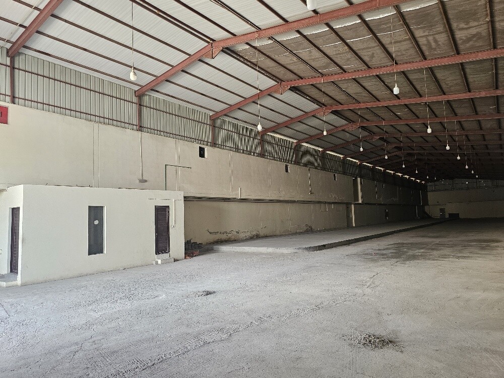Warehouse for rent in the industria - 3