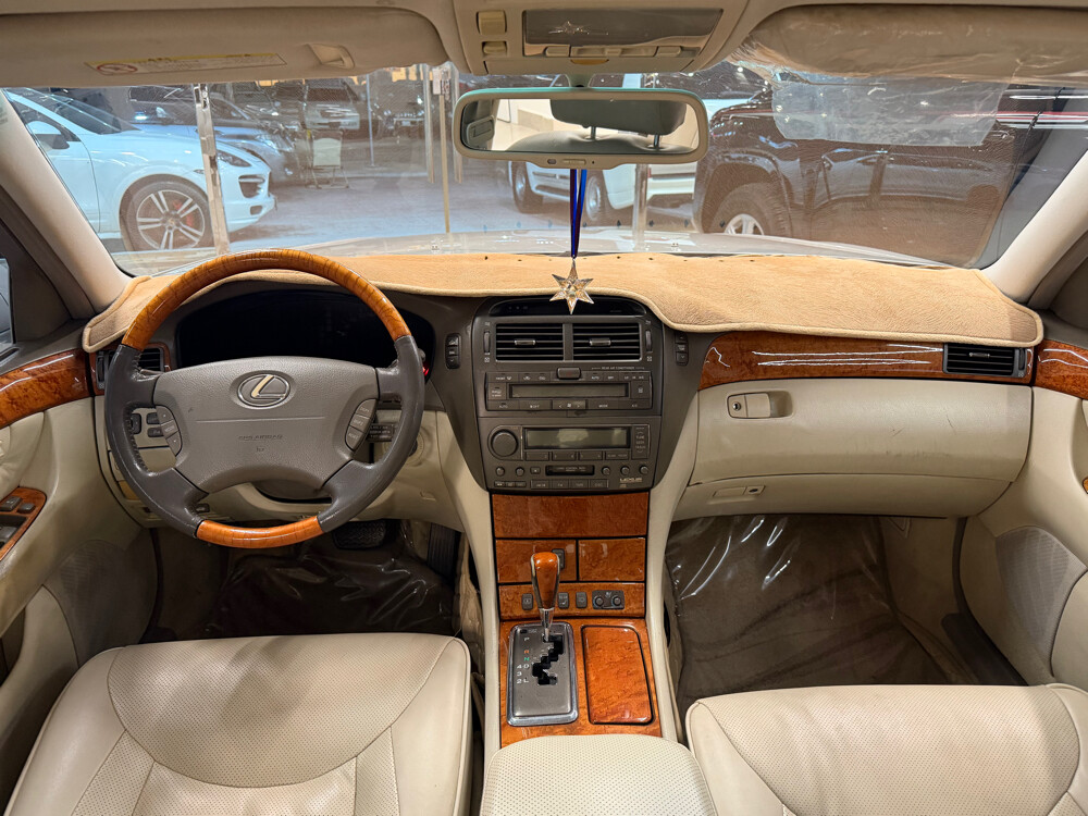 Lexus LS430 - 8