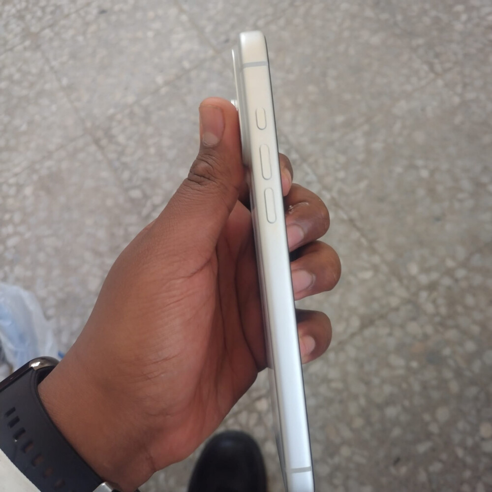 iphone 17 Pro max - 10