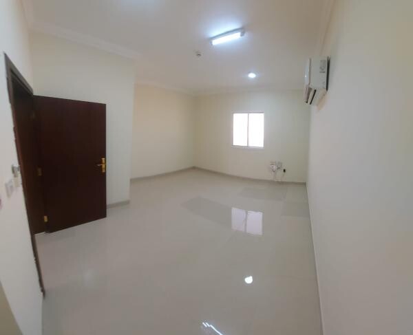 apartment in building in Al Wakra - 12