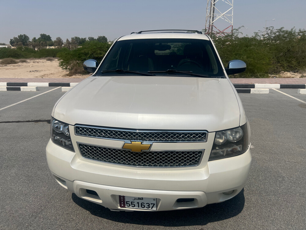 Chevrolet suburban 2013 - 1