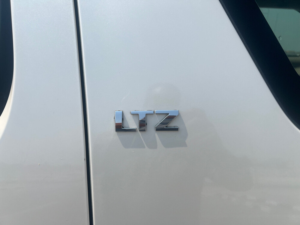 Chevrolet suburban 2013 - 8
