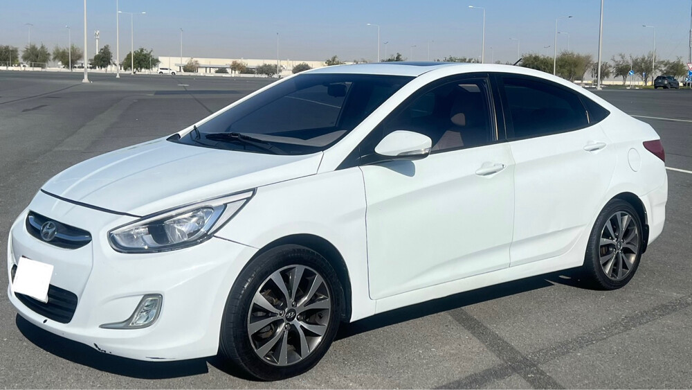 Hyundai Accent 2015 – Full Option - 4