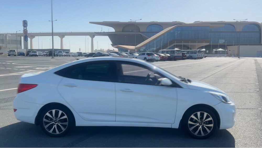 Hyundai Accent 2015 – Full Option - 2