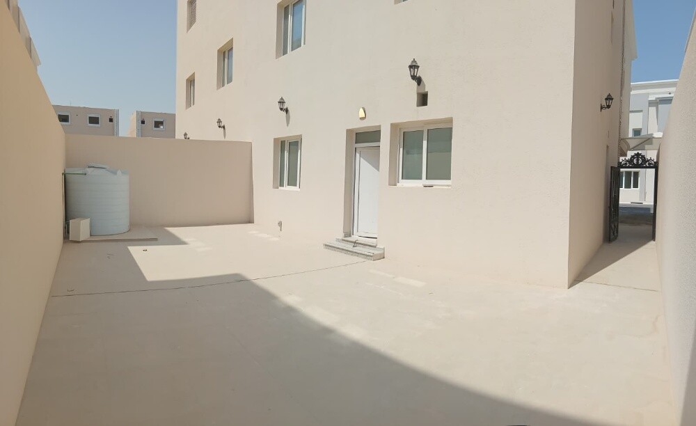 New Villa for Rent in Al Markhiya - - 10