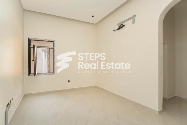 10BR Villa with Majlis in Umm Qarn - 10