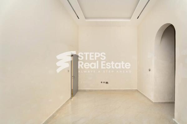 10BR Villa with Majlis in Umm Qarn - 9