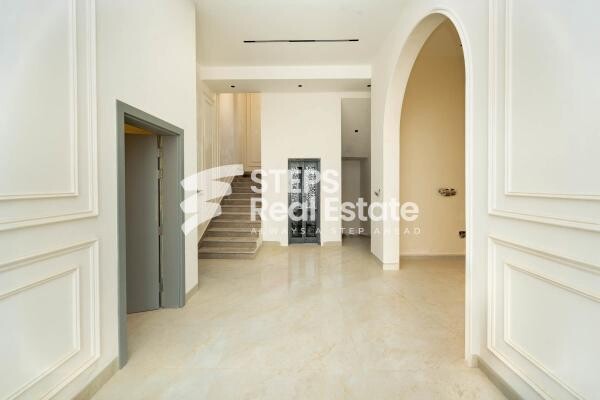 10BR Villa with Majlis in Umm Qarn - 4