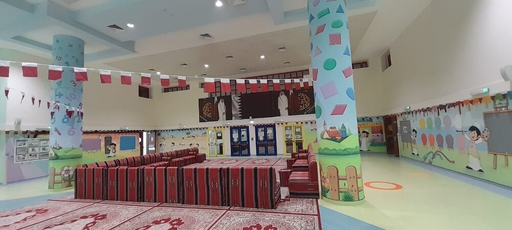 المدارس و المناسبات و التخرج - 29