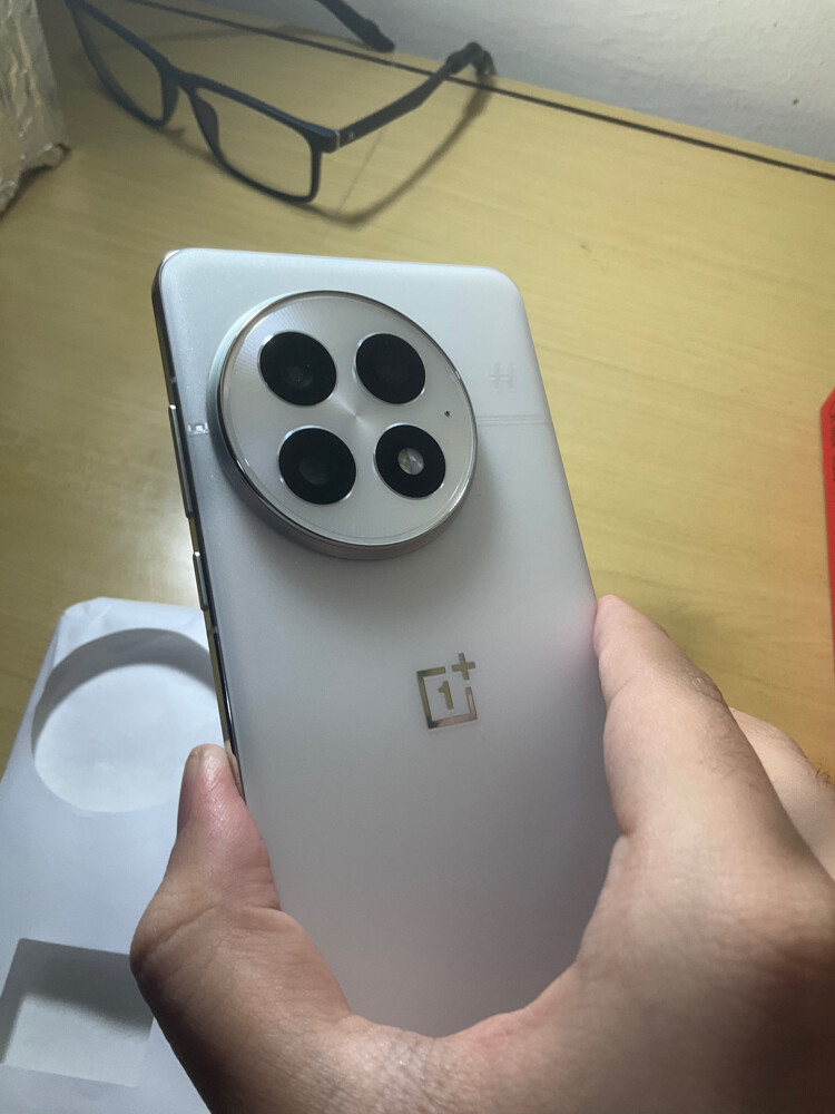OnePlus 13 16/512gb - 8