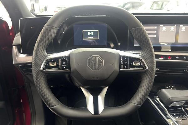 MG ONE LUXURY 1.5T 2026 560 KM - 13