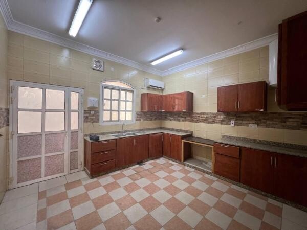 Villa for rent in Fereej Al Soudan - 10