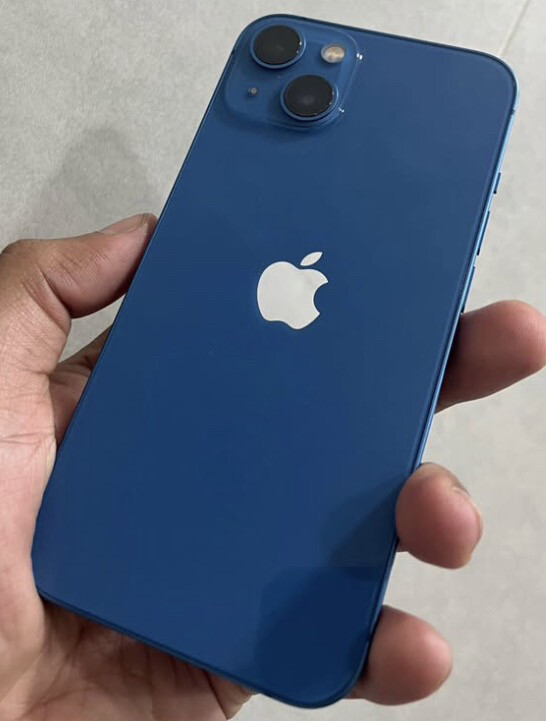 iPhone 13 - 2