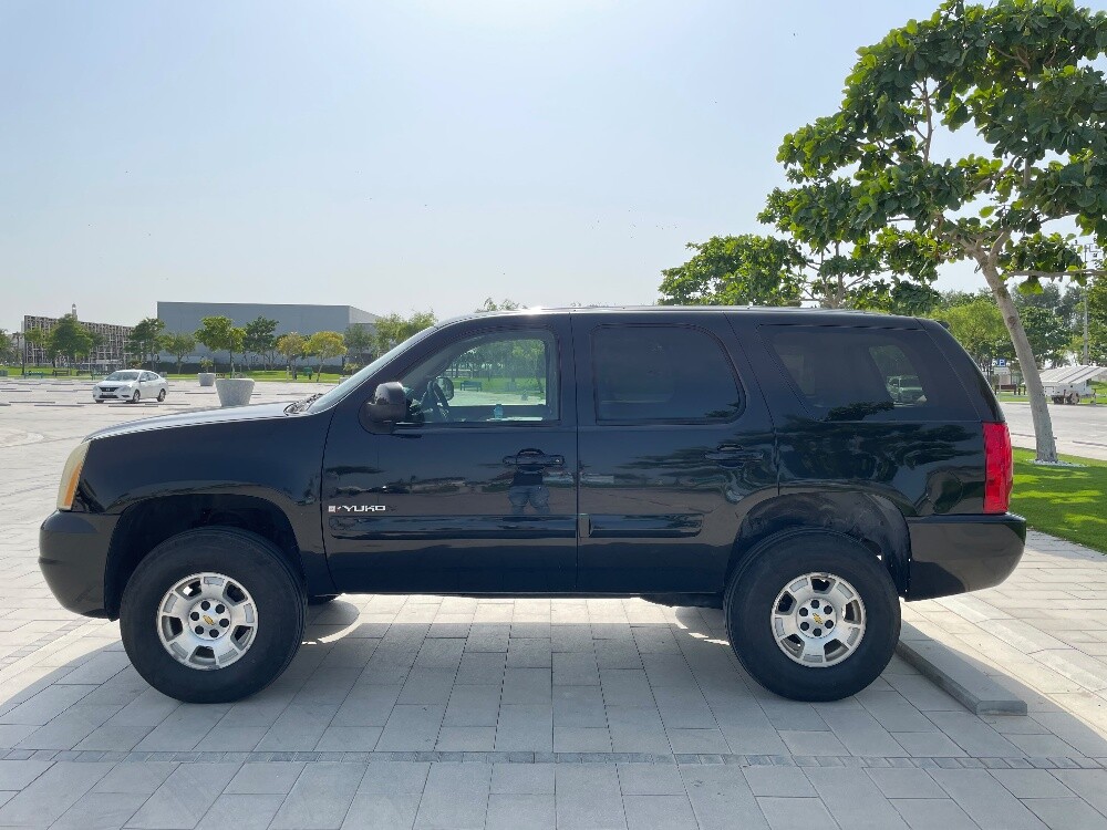 GMC YUKON MODIFIED - 6