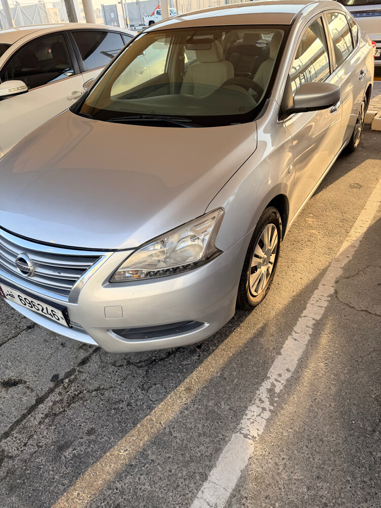 Nissan  - 10