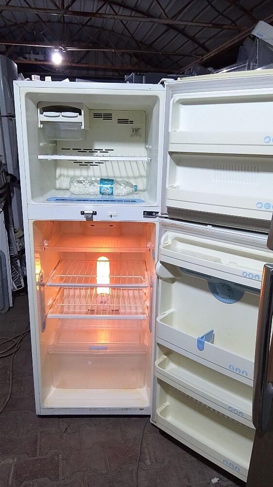 LG fridge for sale good condition a - 2