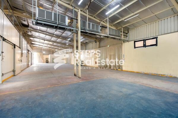 Warehouse in Industrial Area - 2