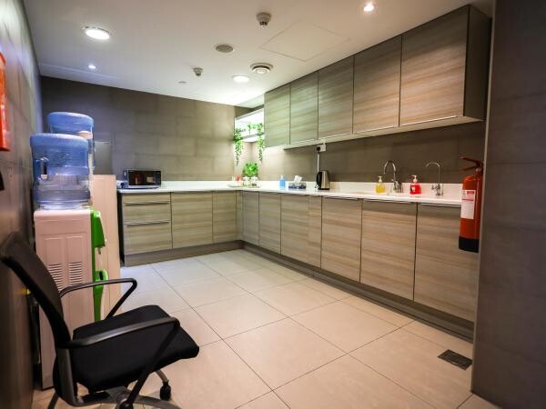 privat office 705 - 8