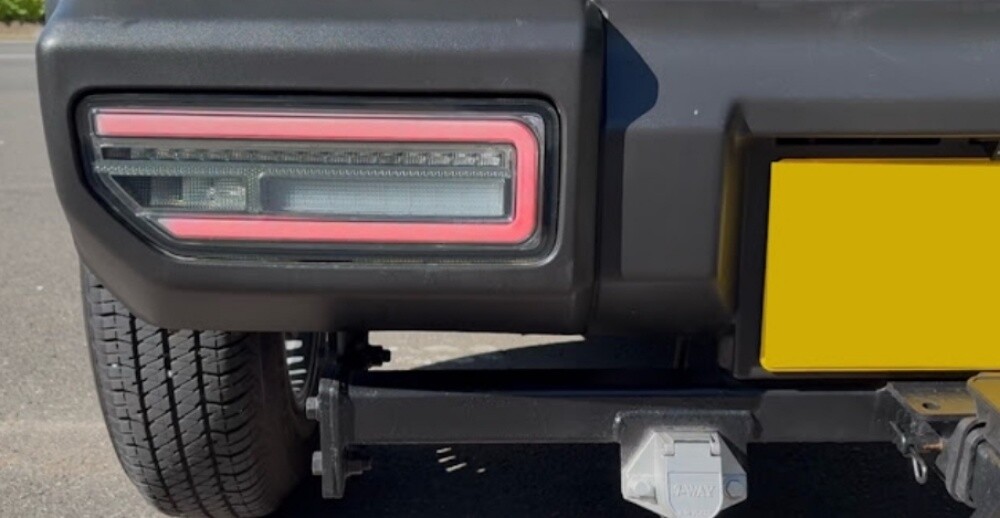 suzuki jimny tail light gray color - 3