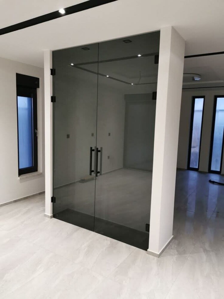 Aluminium & Glass Works. - 1