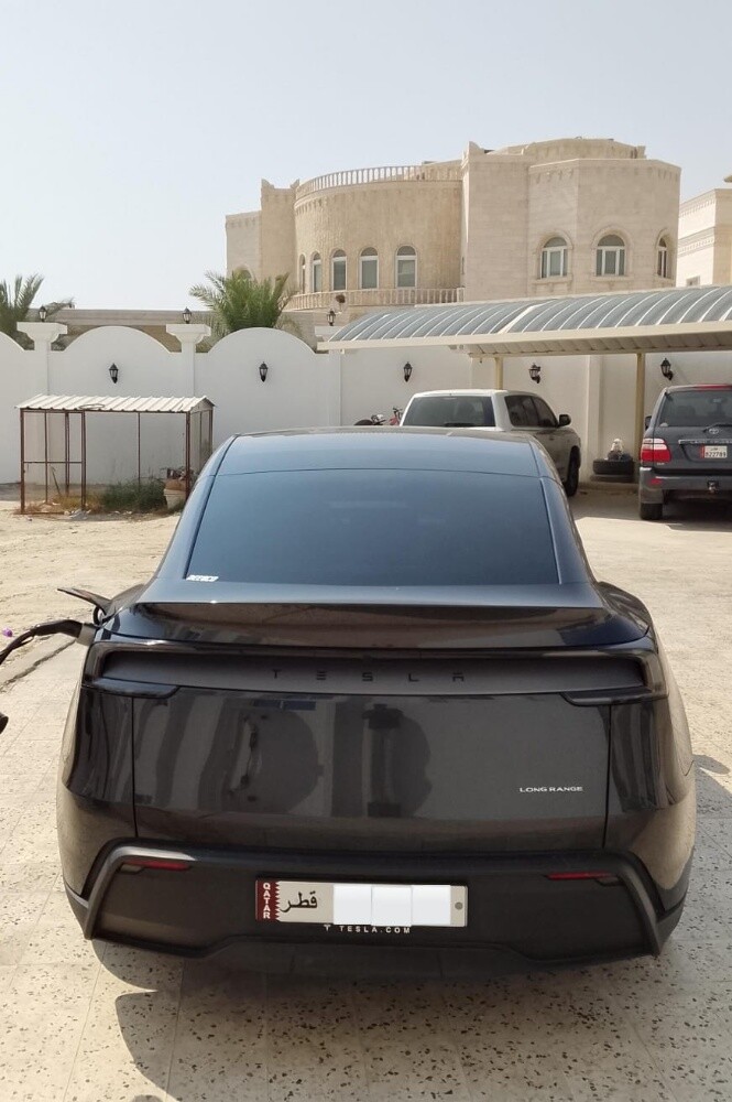 TESLA MODEL Y LONG RANGE 2025 - 4