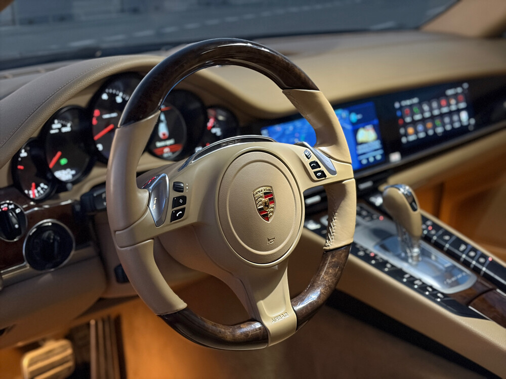 Porsche - 6