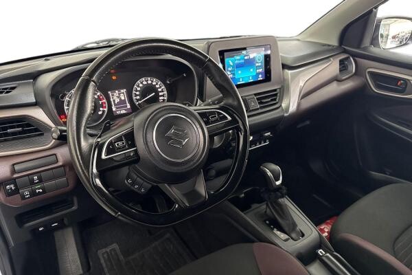 SUZUKI FRONX STD 2025 43,389 KM - 6