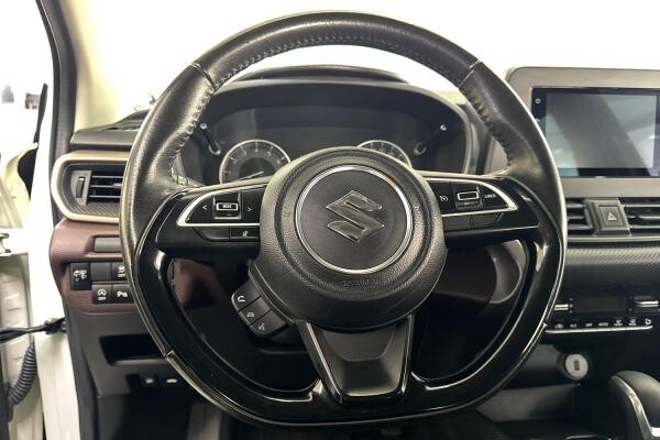 SUZUKI FRONX STD 2025 43,389 KM - 13