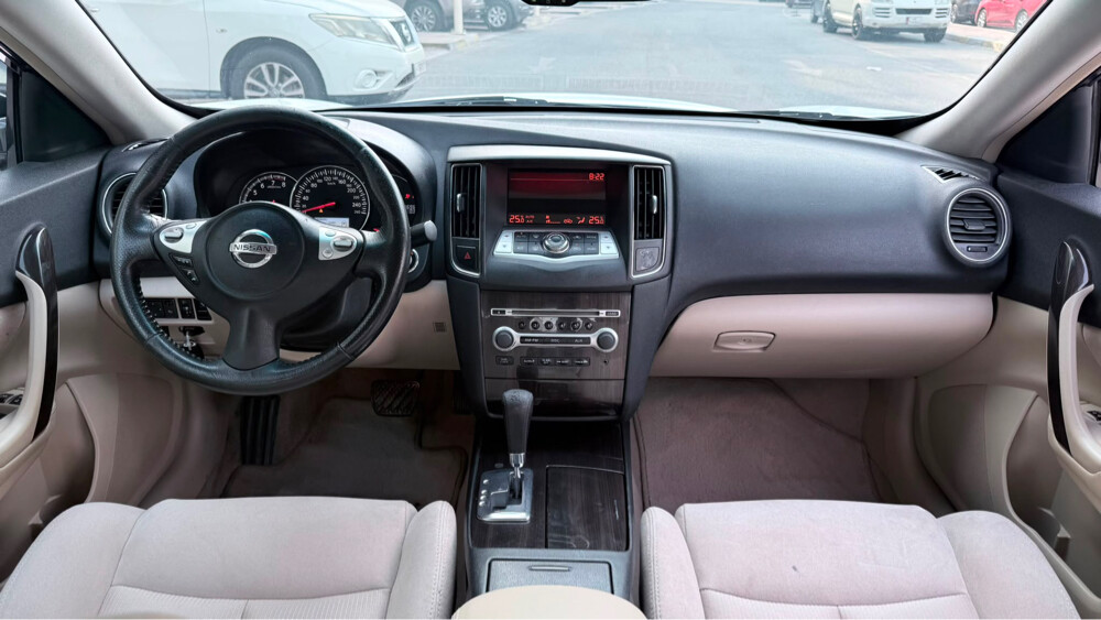 Nissan maxima - 7