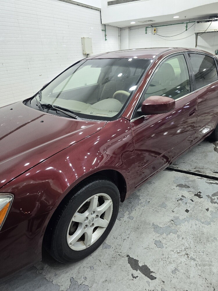 Nissan Altima 2005 - 4