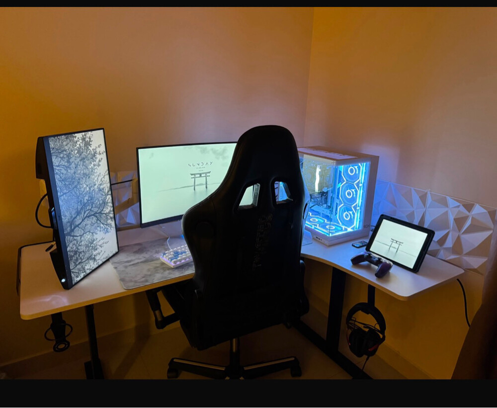 L shape desk / table  - 1