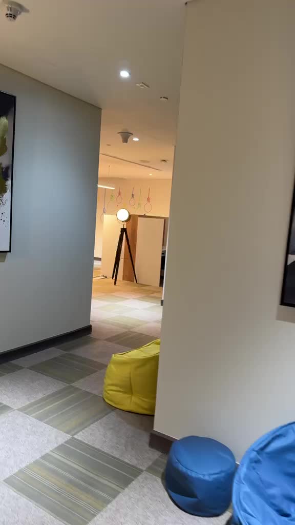YOUR BUSINESS DESERVES BEST OFFICE - 3