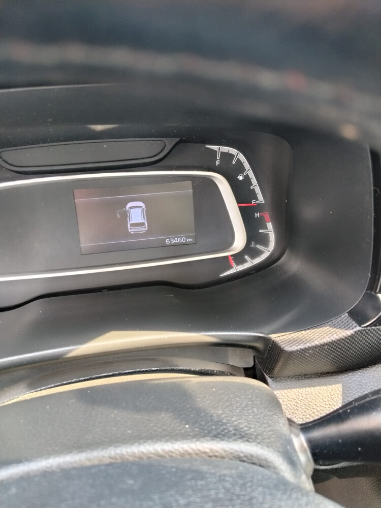 kia sonet model 2024 zero accedent - 6