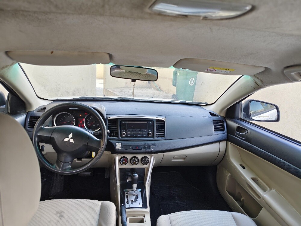 Mitsubishi    lancer   EX    2017 - 7