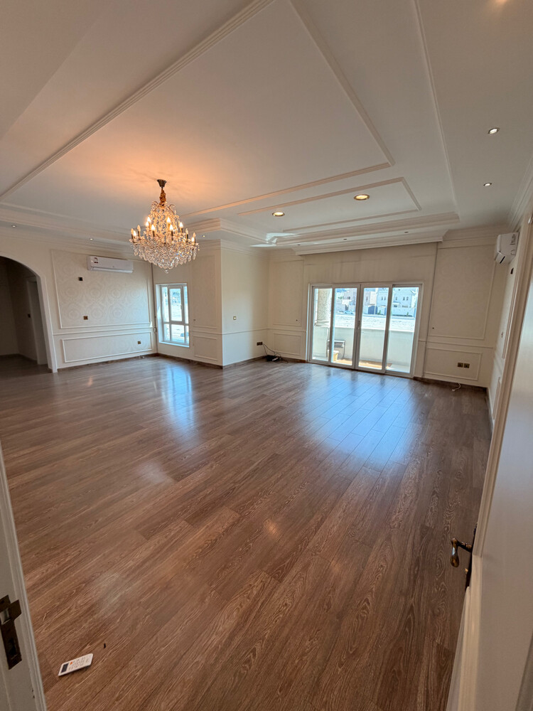 Standalone Villa in Al Markhiya - 27