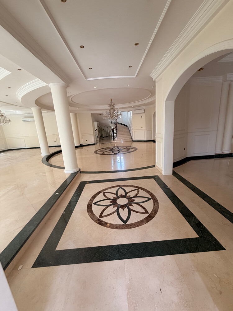 Standalone Villa in Al Markhiya - 8