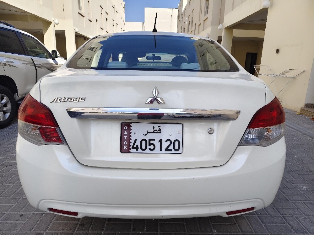 Mitsubishi     Attrage     2020 - 18