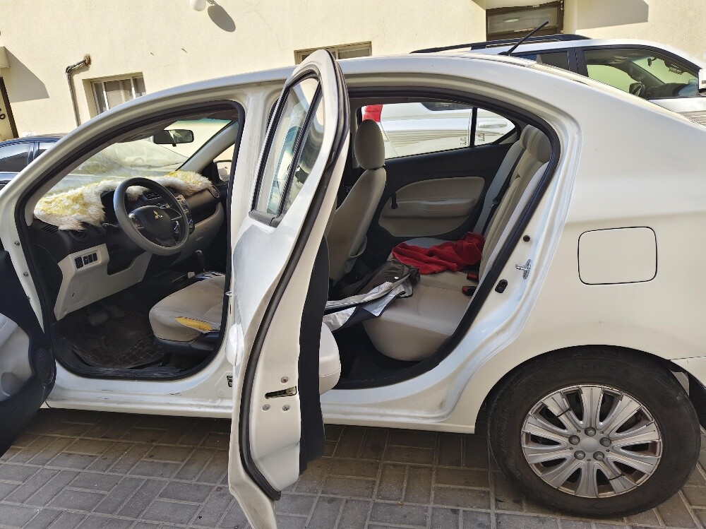 Mitsubishi     Attrage     2020 - 9