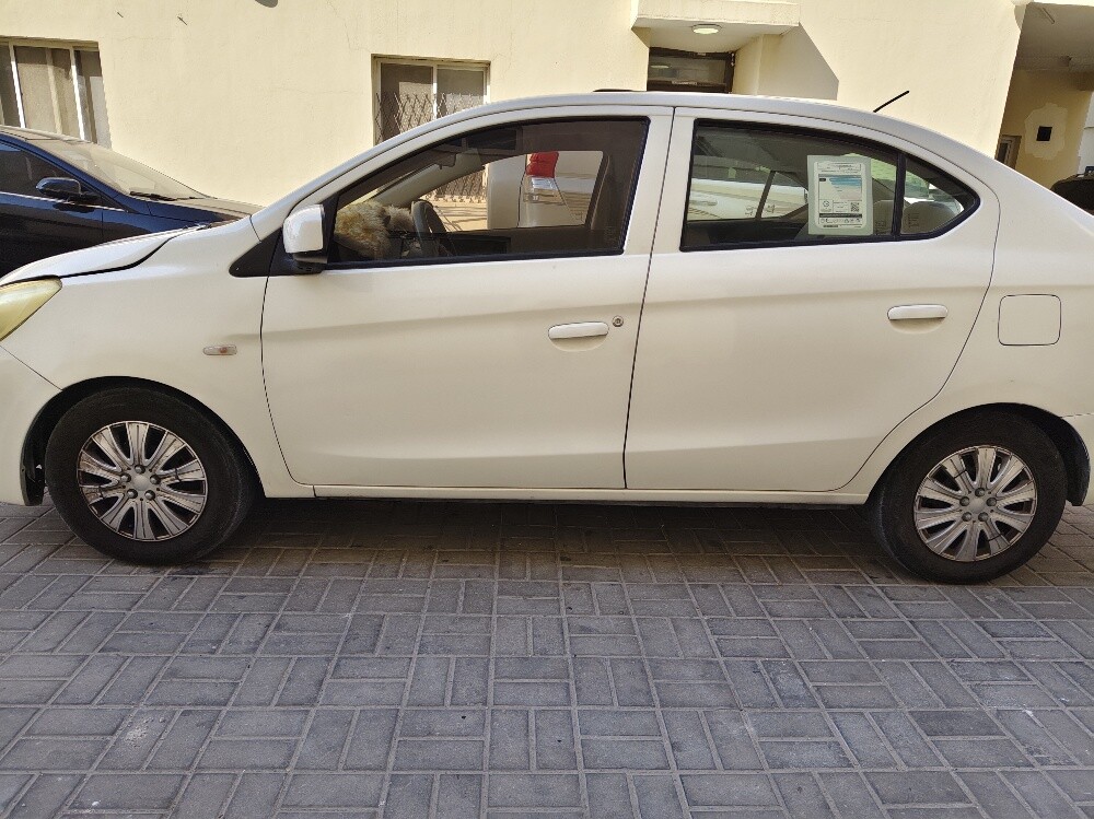 Mitsubishi     Attrage     2020 - 13