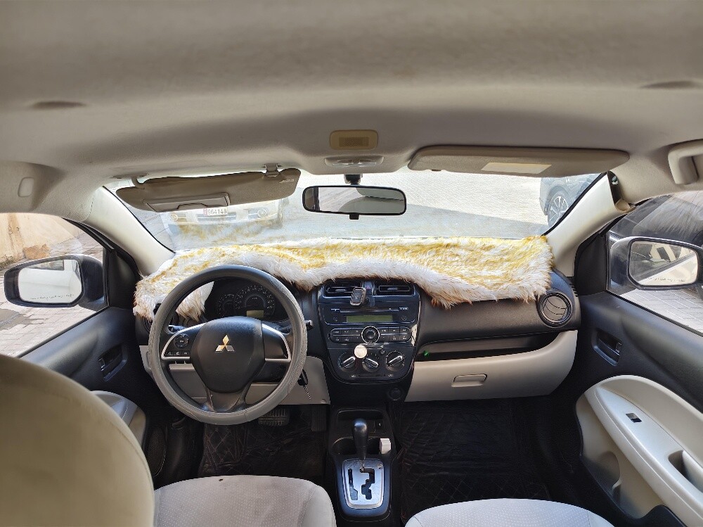 Mitsubishi     Attrage     2020 - 7