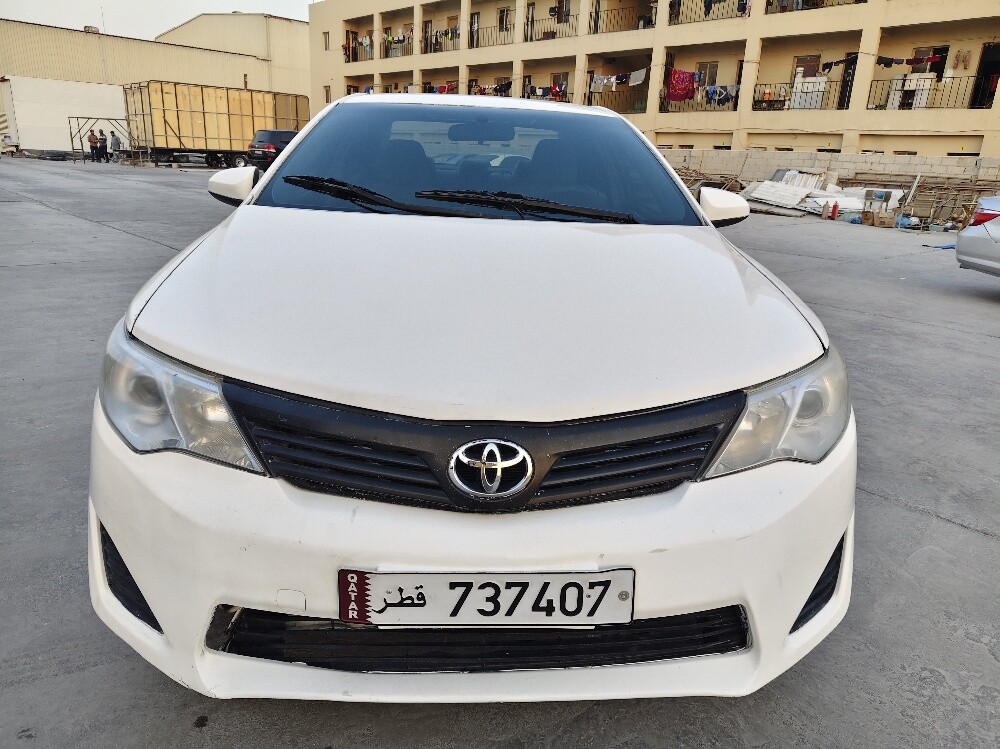Toyota    Camry    2013   tv screen - 6