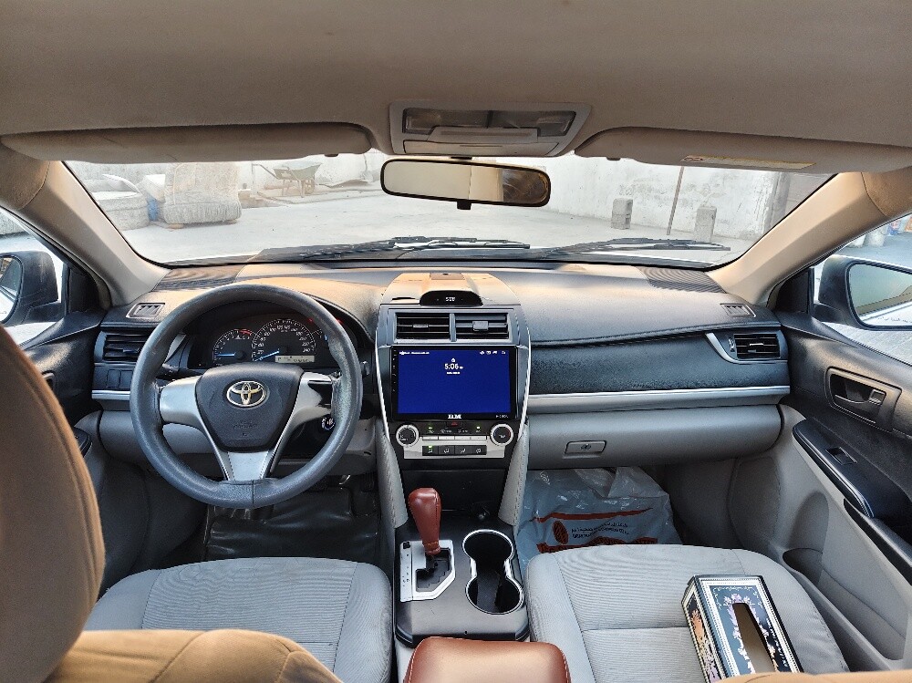 Toyota    Camry    2013   tv screen - 11