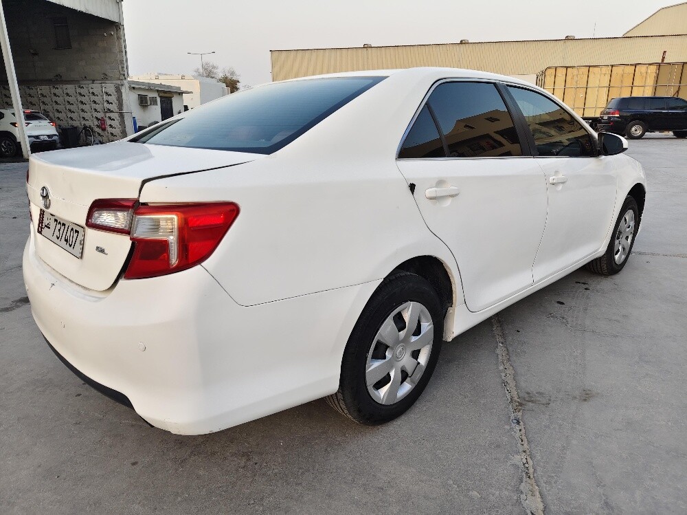 Toyota    Camry    2013   tv screen - 16