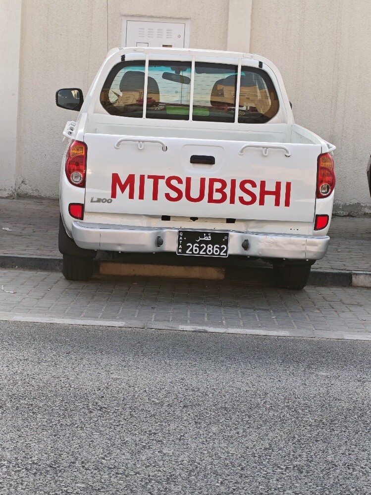 L200 Mitsubishi in mura - 4