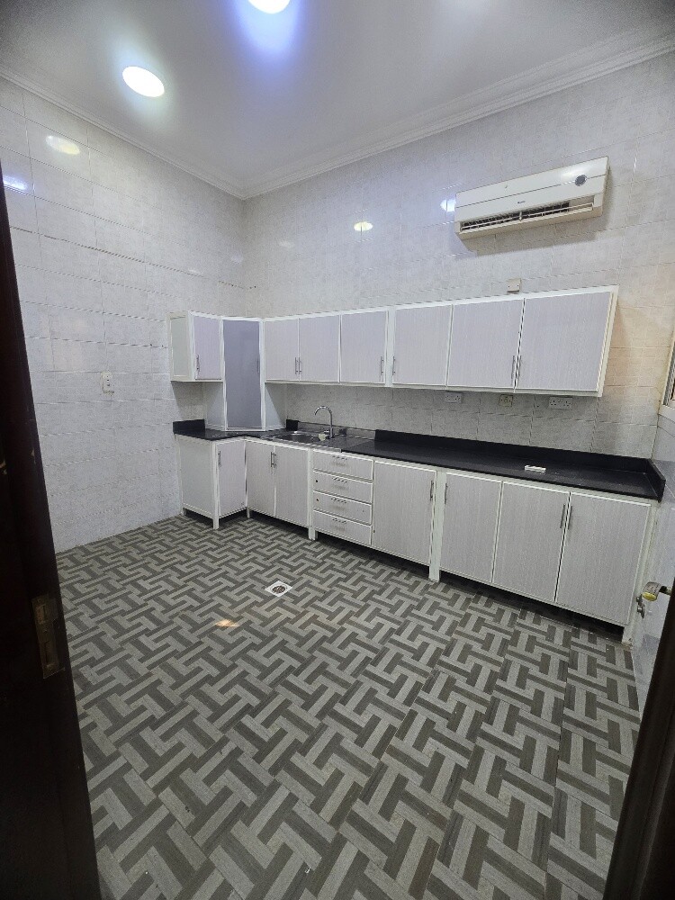 نص فيلا بأم العمد ارضى مدخل خاص - 3