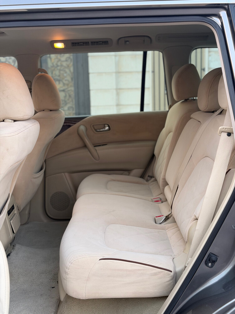 Nissan petrol se full option 2015 - 5
