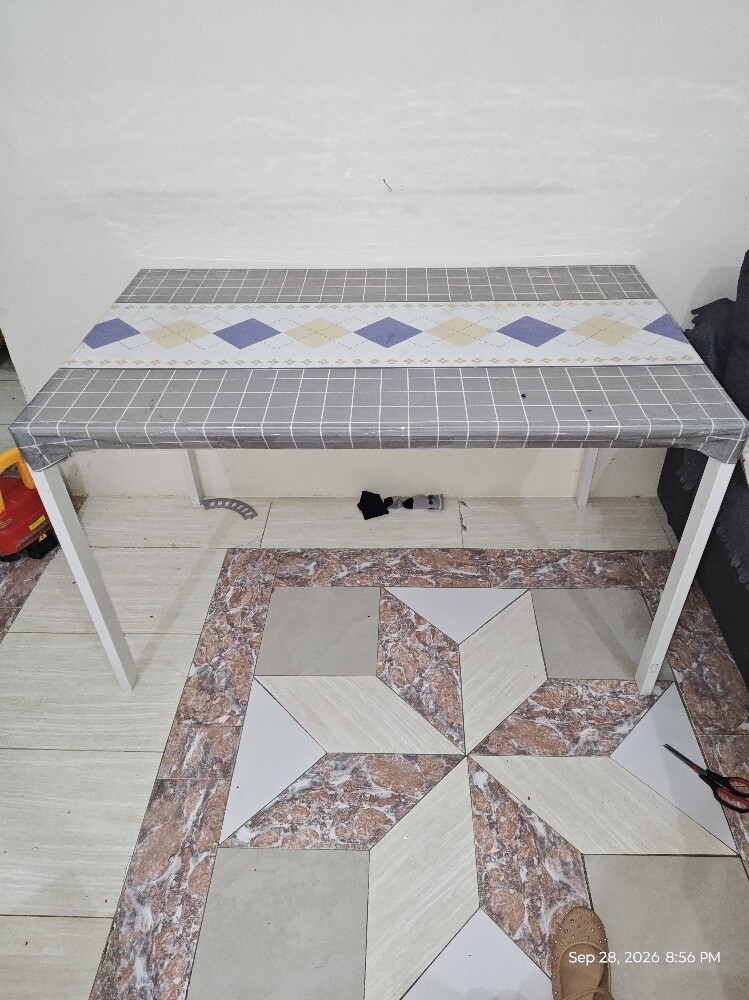 IKEA Dining table with chairs - 1