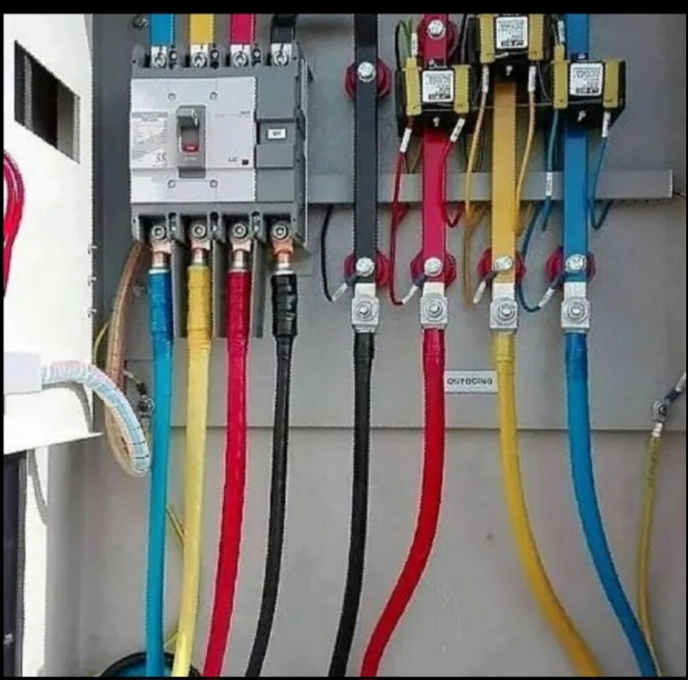 تاسيس السباكه حمامات ومطابخ 
تشطي - 6